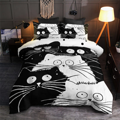 Cat DN050949B Bedding Sets