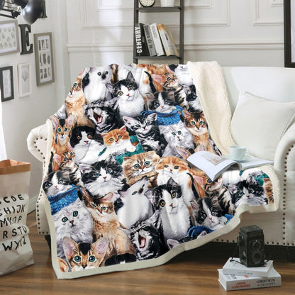 Cat TT290814TT Sherpa Fleece Blanket