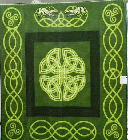 Celtic Green CLA1210084Q Quilt Blanket