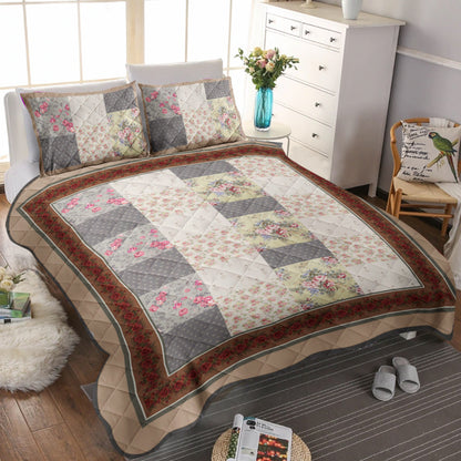 Charleston Patchwork CLA29101286B Quilt Bedding Set