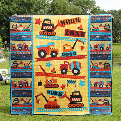 Construction Truck CLA0910168Q Quilt Blanket