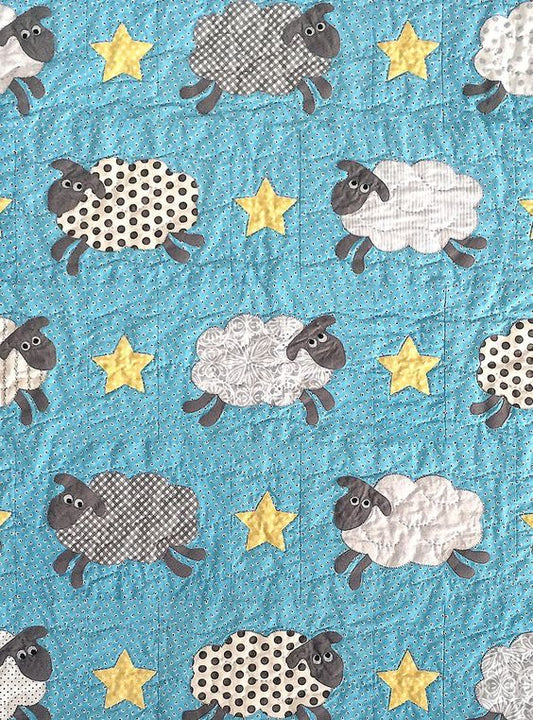 Counting Sheep CLA2111223Q Quilt Blanket