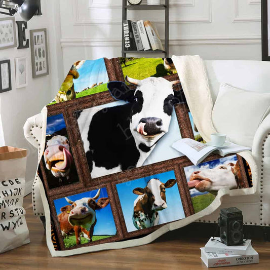 Cow CL04100052F Sherpa Fleece Blanket