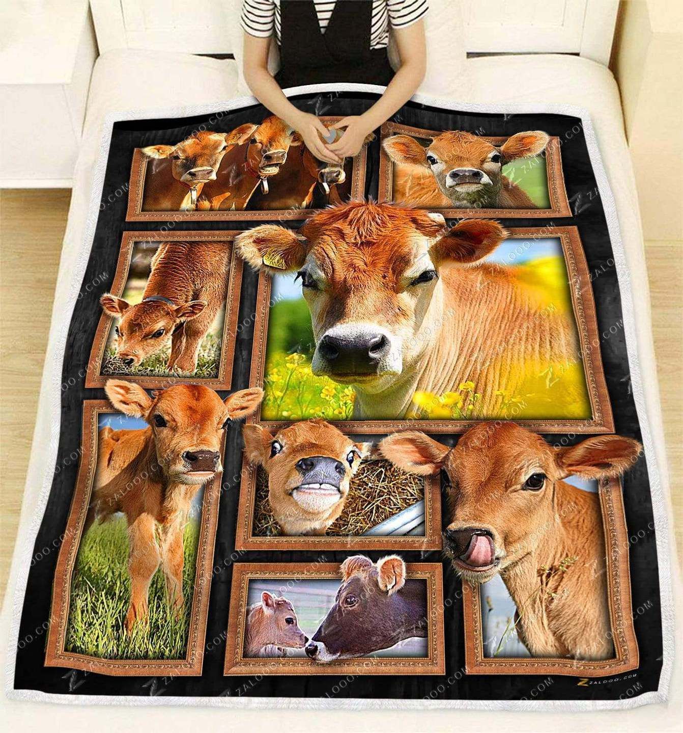 Cows CL260823MDF Sherpa Fleece Blanket