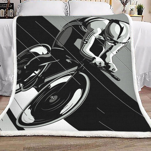 Cycling TL0310066TT Sherpa Fleece Blanket
