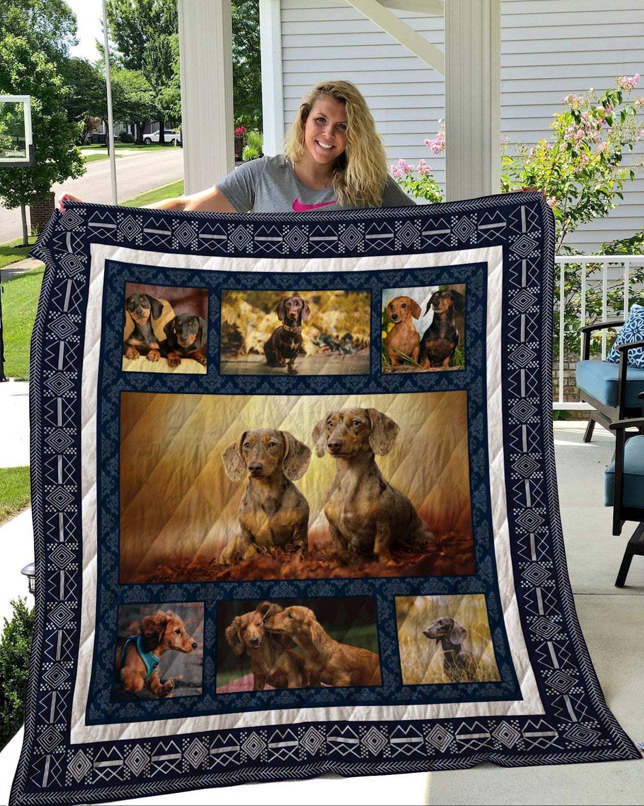 Dachshund CL12110071MDQ Quilt Blanket