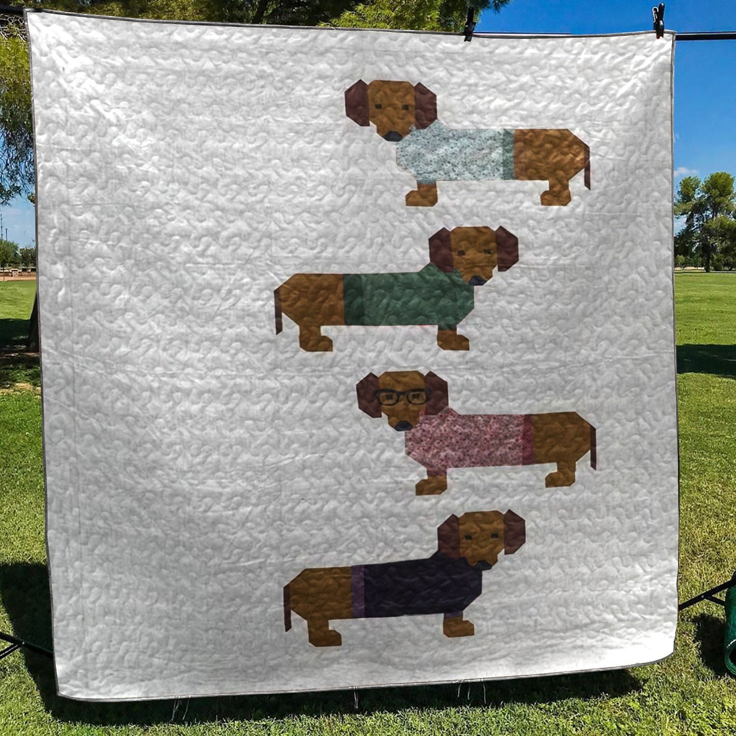 Dachshund CLA1010243Q Quilt Blanket