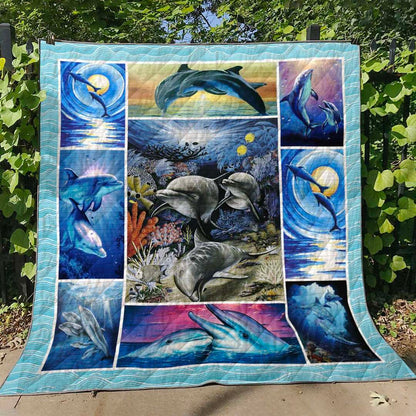 Dolphin BT140604 Quilt Blanket