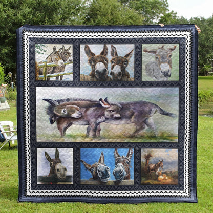 Donkey CL11110143MDQ Quilt Blanket