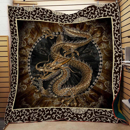 Dragon CLA0810130Q Quilt Blanket