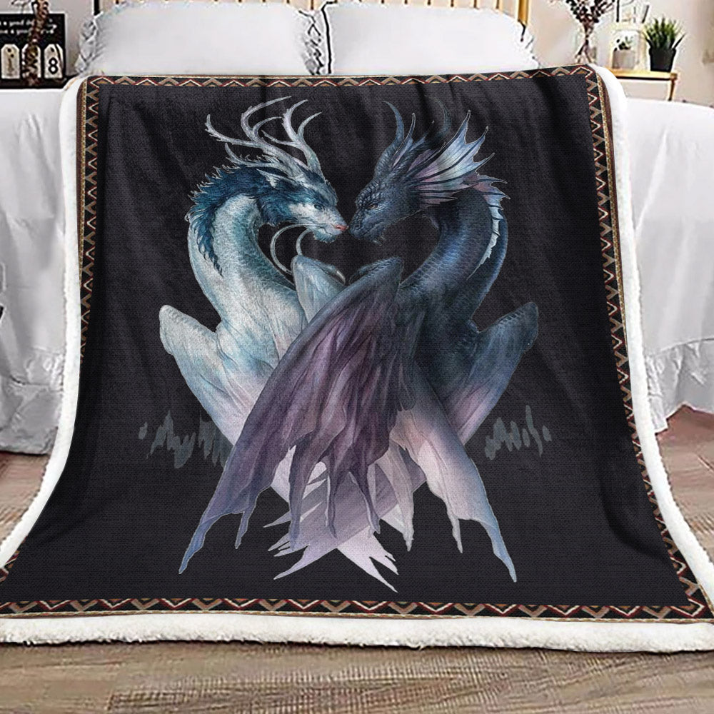 Dragon BL081067F Sherpa Fleece Blanket