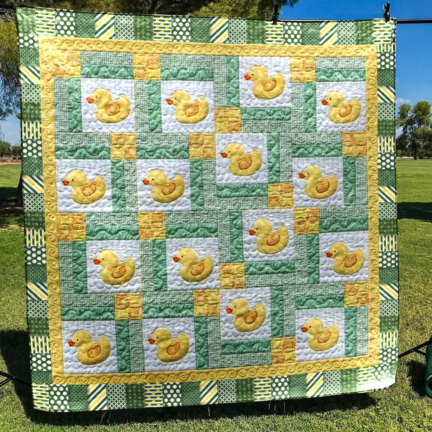 Duck TD22111114 Quilt Blanket