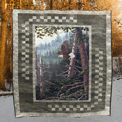 Eagle CLA0710361Q Quilt Blanket