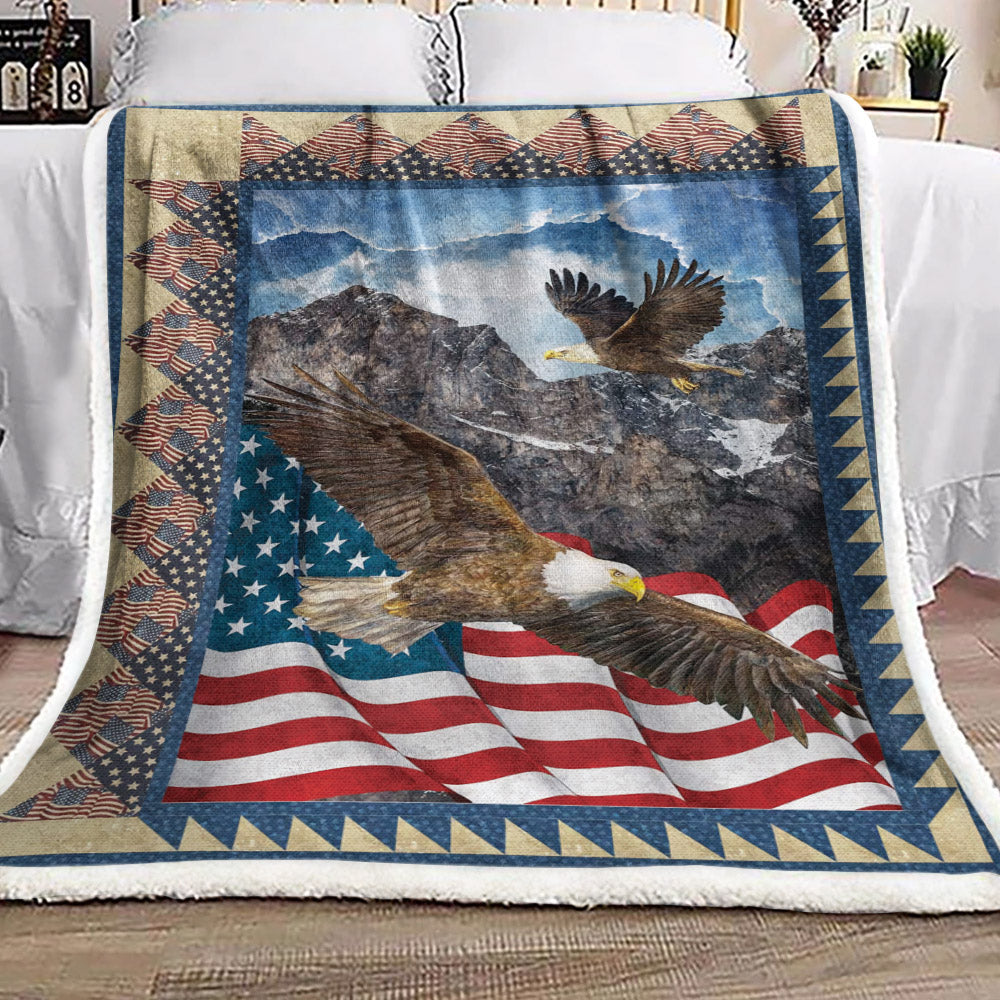 Eagle American Flag DV2310125F Sherpa Fleece Blanket