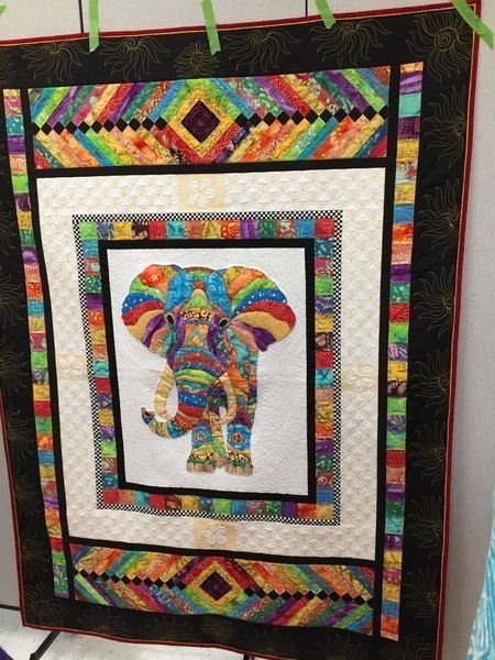 Elephant CL1306100 Quilt Blanket