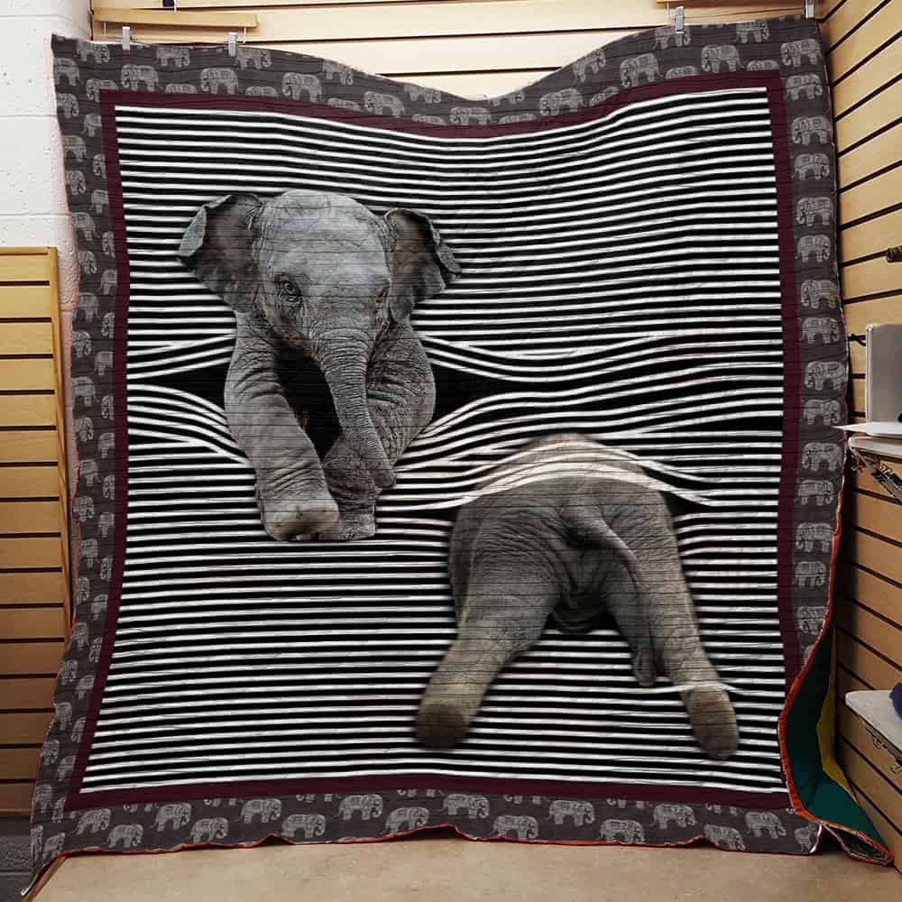 Elephant CLA1610772Q Quilt Blanket