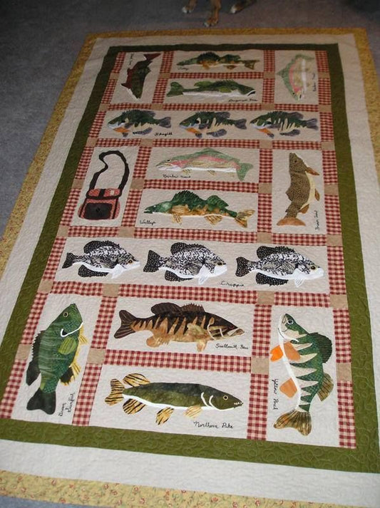 Fishing CLM0712168Q Quilt Blanket