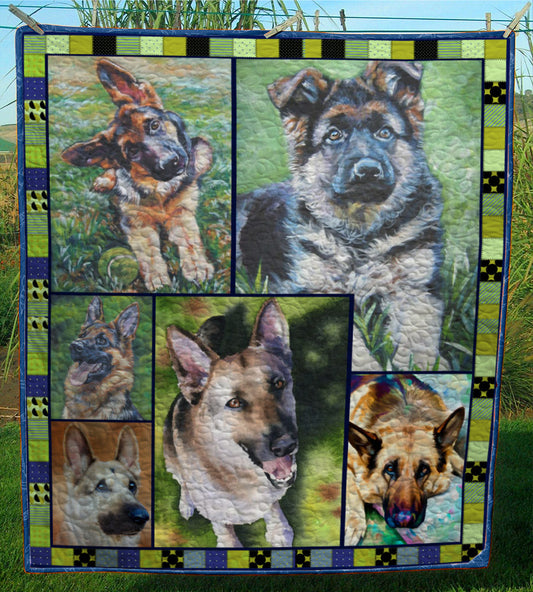 German Shepherd Dog CL28100761MDQ Quilt Blanket