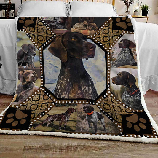 German Shorthaired Pointer Mystery CL09100121MDF Sherpa Fleece Blanket