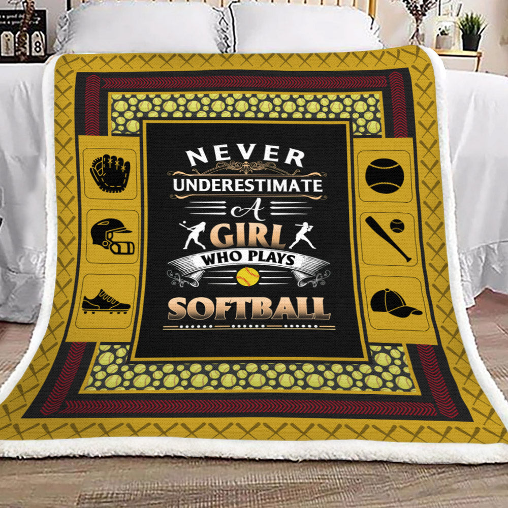 Girls Who Play Softball YH3110339F Sherpa Fleece Blanket