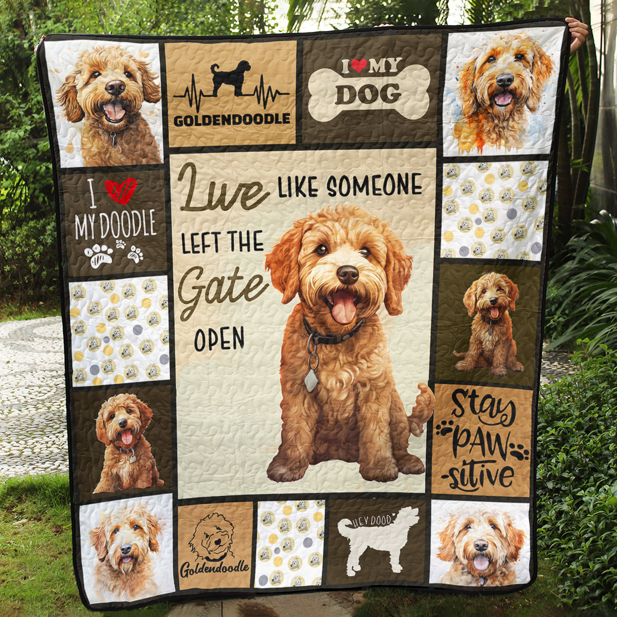 Goldendoodle Dog CL30100030MDQ Art Quilt