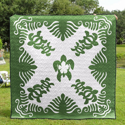 Green Hawaiian Turtle CLM3110173 Quilt Blanket