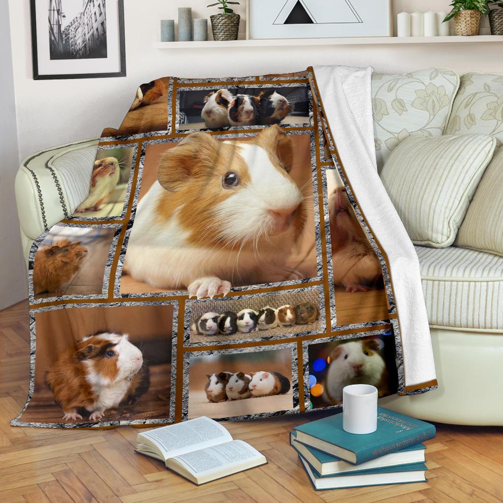 Guinea Pig CLM3010269S Sherpa Fleece Blanket