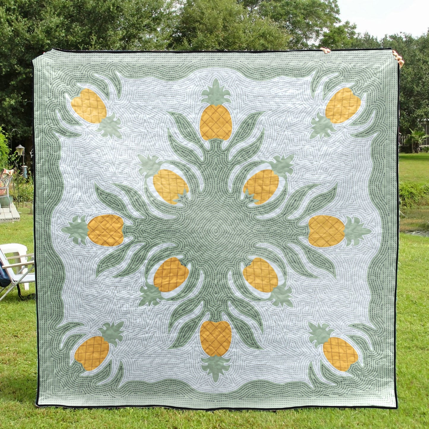 Hawaiian Pineapple CLM30110675Q Quilt Blanket