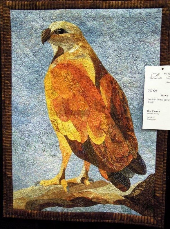 Hawk CLA08110552Q Quilt Blanket