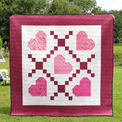 Heart CLA2111368Q Quilt Blanket