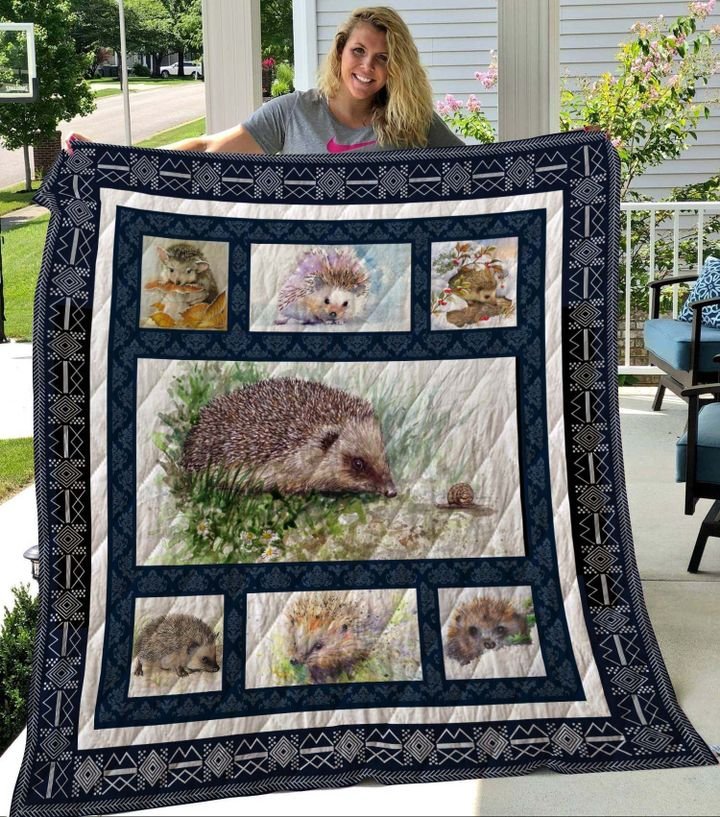 Hedgehog CL08110263MDQ Quilt Blanket