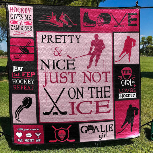 Hockey CL15100201MDQ Quilt Blanket