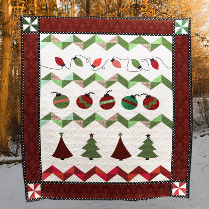 Holiday Trimmings Christmas Trees And Ornaments CLP0611186Q Quilt Blanket