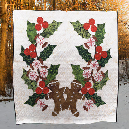 Holly Wreath CLA08110568Q Quilt Blanket