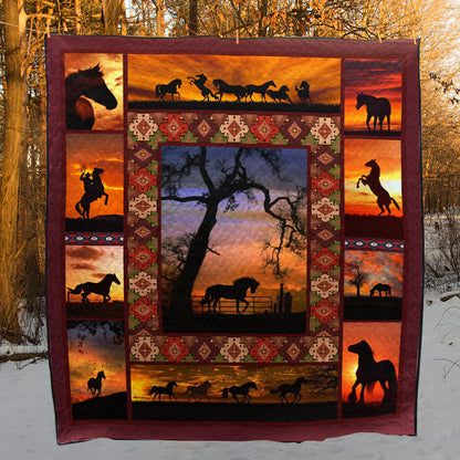 Horse CLA1610271Q Art Quilt