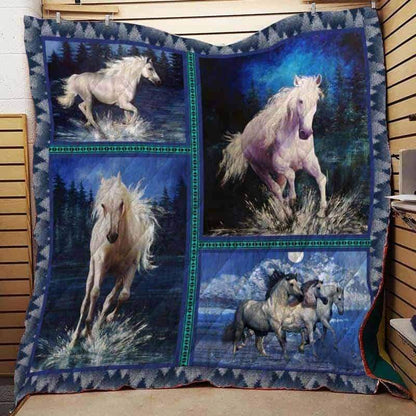 Horse CLH0511398Q Quilt Blanket