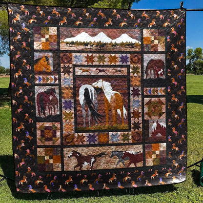 Horse TD2709483 Quilt Blanket