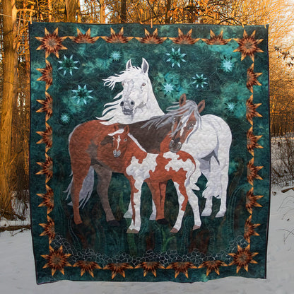 Horses CLA0111435Q Quilt Blanket