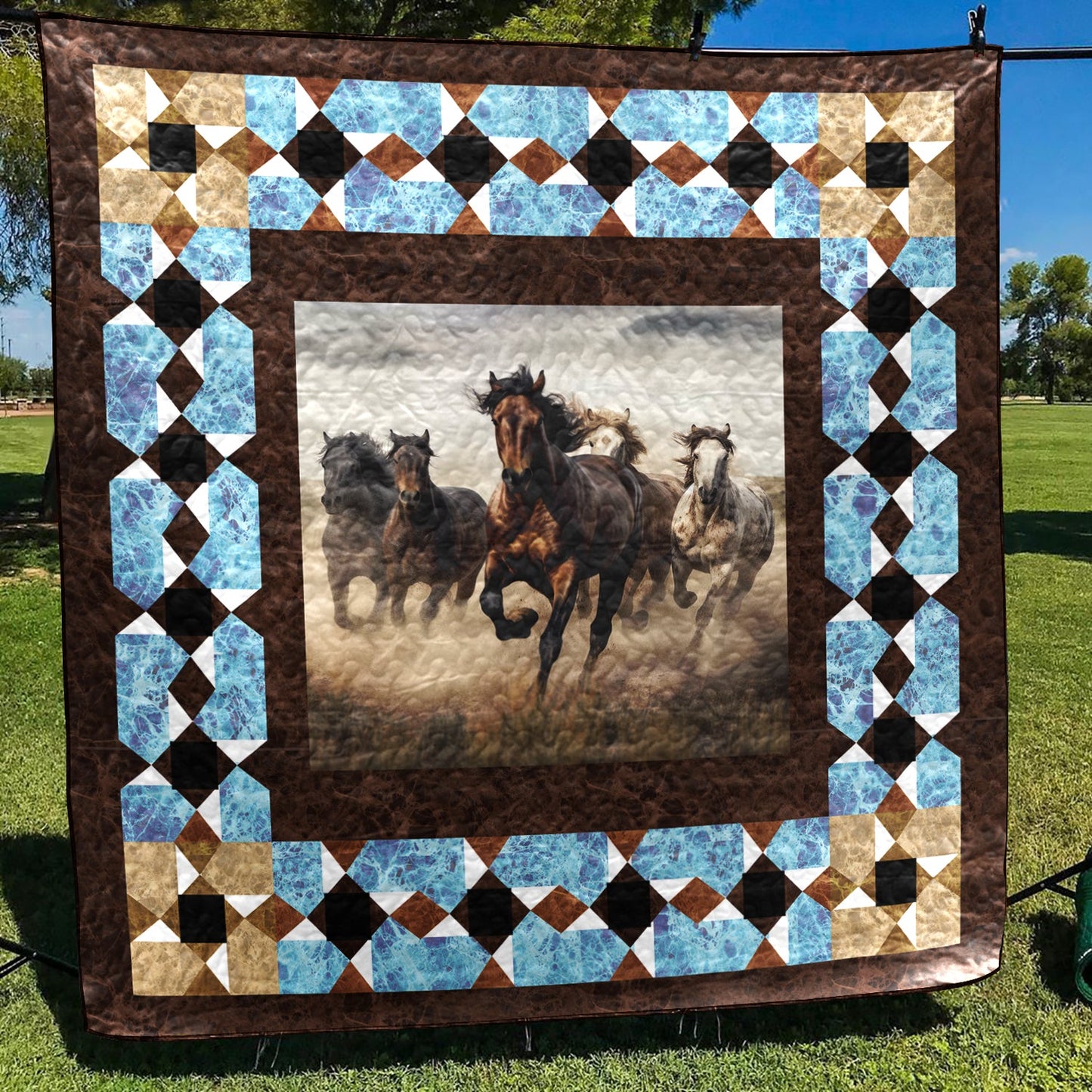 Horses CLA0511543Q Art Quilt