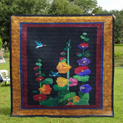 Hummingbird CLA0111439Q Quilt Blanket