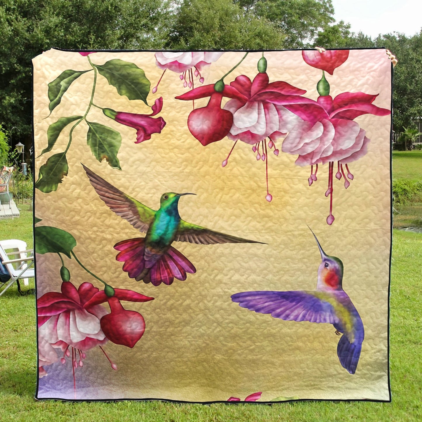 Hummingbird CLA1710390Q Quilt Blanket