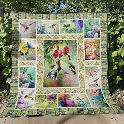 Hummingbird D010765 Quilt Blanket