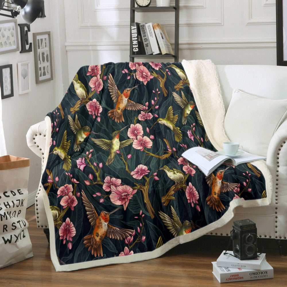 Hummingbird NN0709105TM Sherpa Fleece Blanket