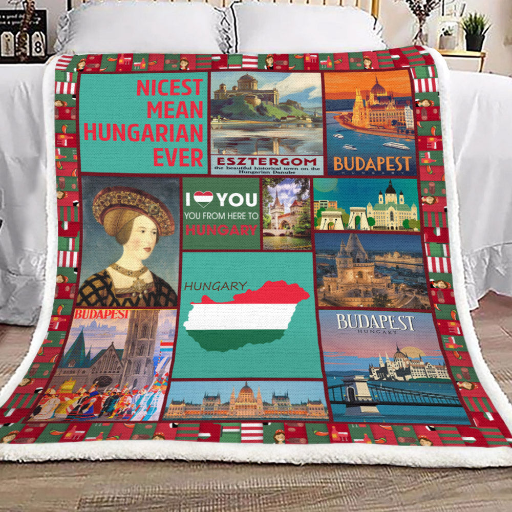 Hungary YH3110035F Sherpa Fleece Blanket