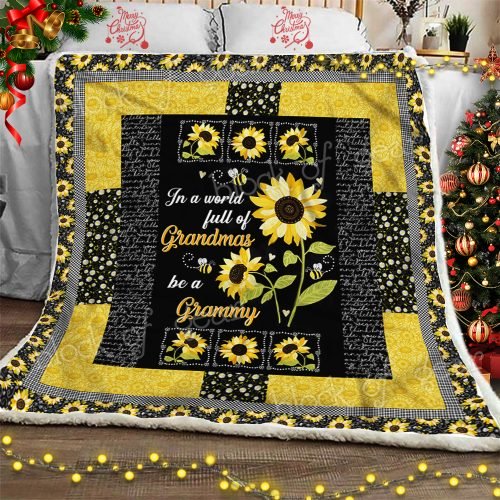 In A World Full Of Grandmas Be A Grammy CL30100160MDF Sherpa Fleece Blanket