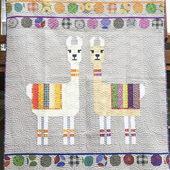 Llama CLA1110382Q Quilt Blanket