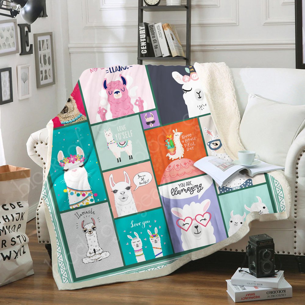 Llama CL03100119MDF Sherpa Fleece Blanket