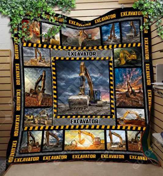 Love Excavator CL15110183MDQ Quilt Blanket