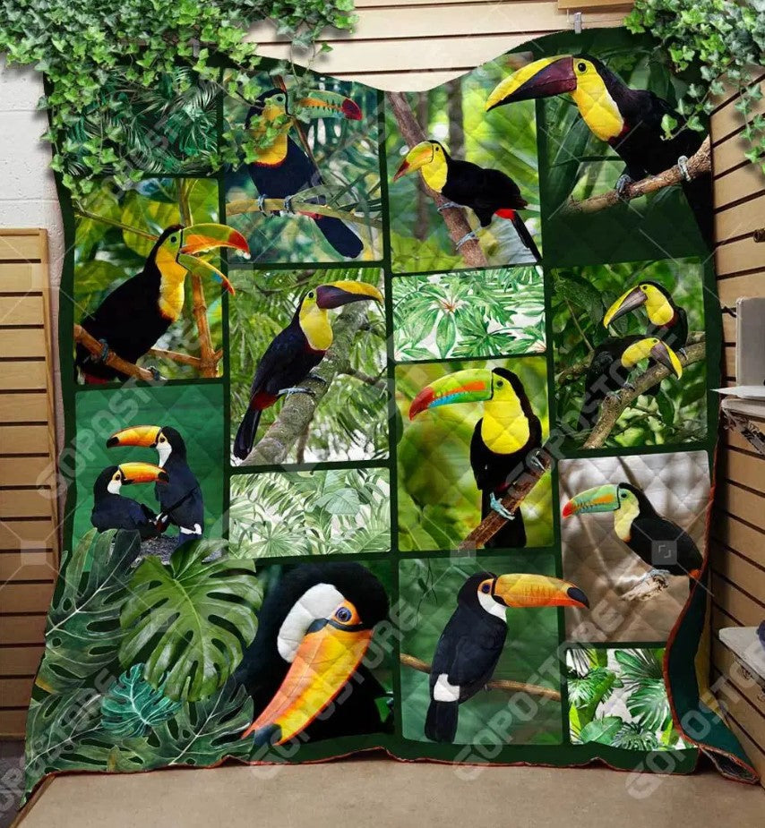 Love Parrot CLT2412181H Quilt Blanket