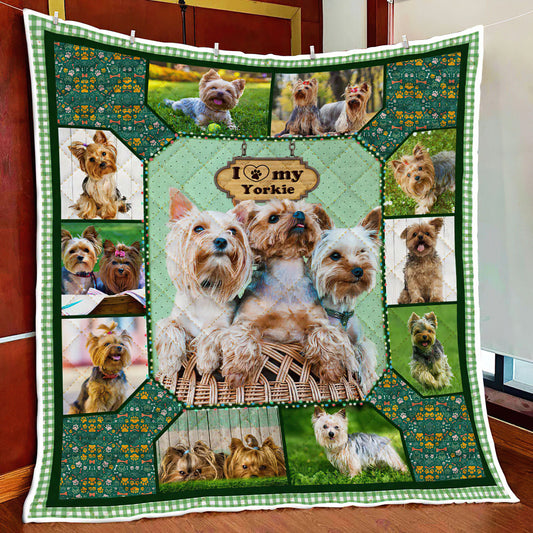 Love Yorkshire Terrier HM251006D Quilt Blanket